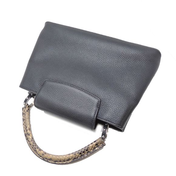 Louis Vuitton Taurillon Capucines MM Handbag Black - Picture 3 of 6